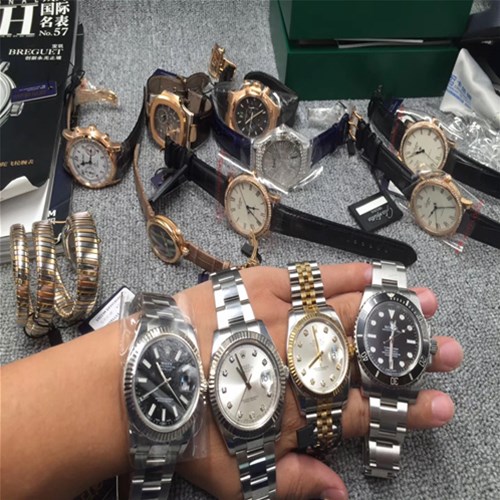 武汉手表回收谁了解欧米茄海马系列手表回收价格？